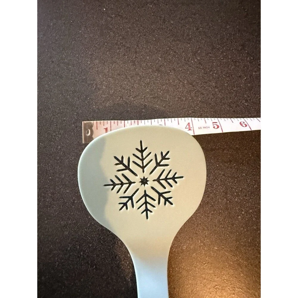Farberware Snowflake offset Spatula Pancake Turner Flipper Winter Holidays
